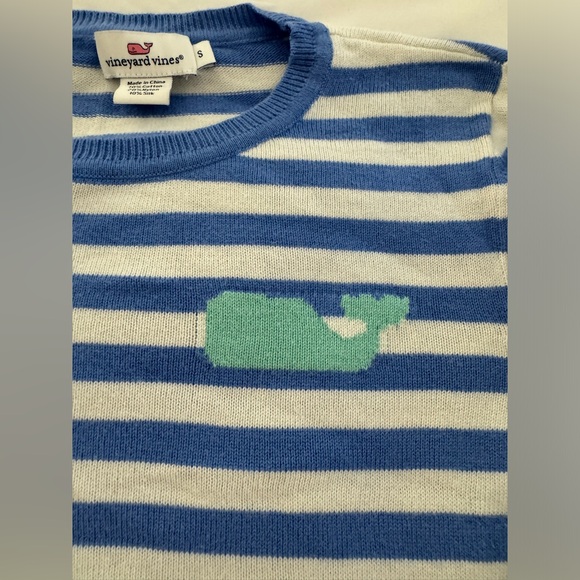 Vineyard vines sweater - Picture 1 of 3